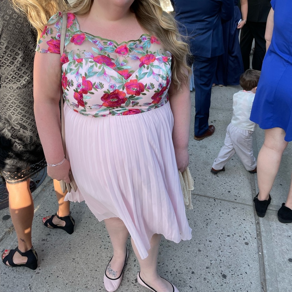 Chi Chi London Pink Floral Formal Dress, Plus size 22